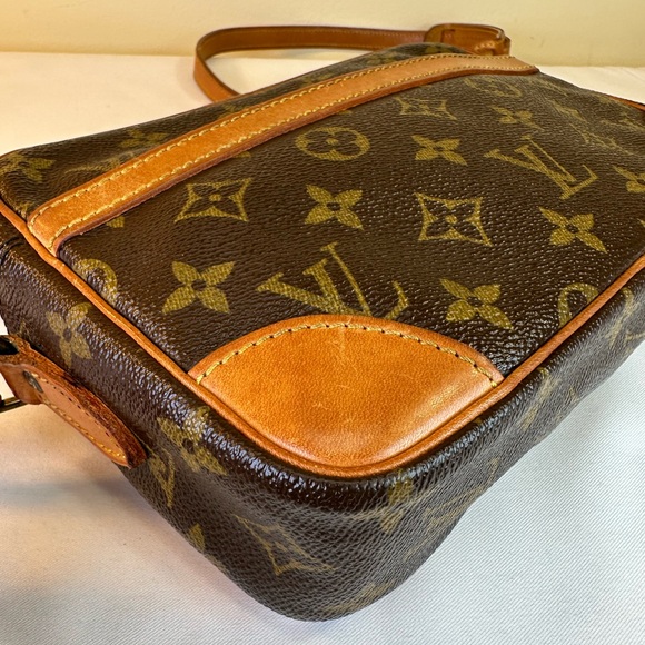 Louis Vuitton Monogram Trocadero crossbody leather 882TH France 1988 - Picture 11 of 17